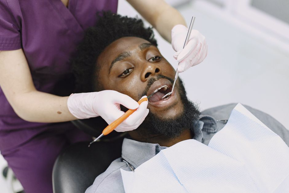 Zahnreinigung Istanbul - Professionelle Dentalhygiene 2026